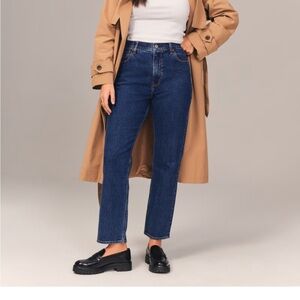 Abercrombie & Fitch Curve Love High Rise Skinny jean.